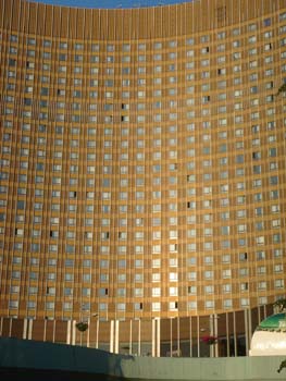8_Hotel_Cosmos_2